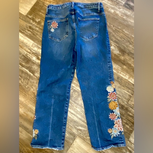 Driftwood Stella Floral Embroidered Jeans Size 31/27 - Picture 7 of 11